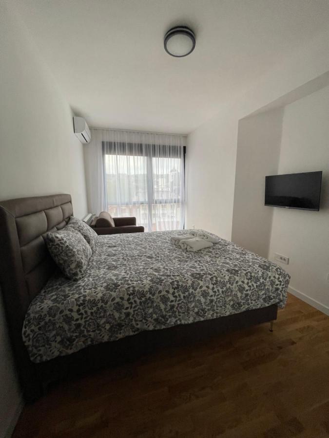 Leo Lux 2 Apartment นิส ภายนอก รูปภาพ